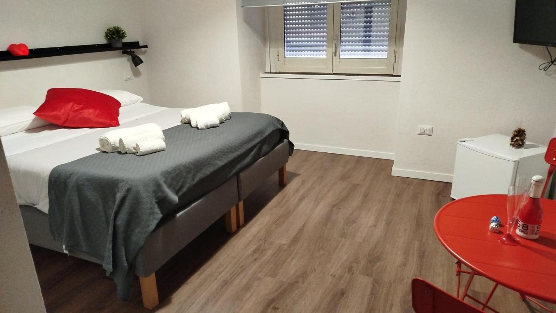Tammurriata Nera Bedroom Naples Exterior photo
